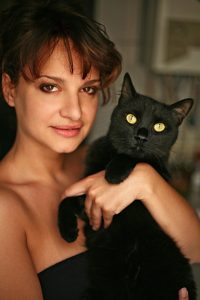 with-pupita-1353354-640x960